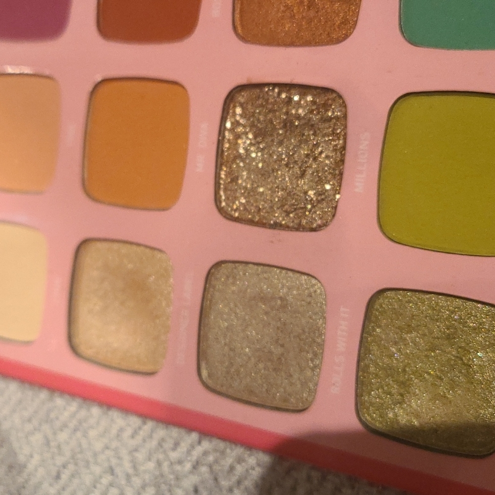 MORPHE JEFFREE STAR - Picture 4 of 7
